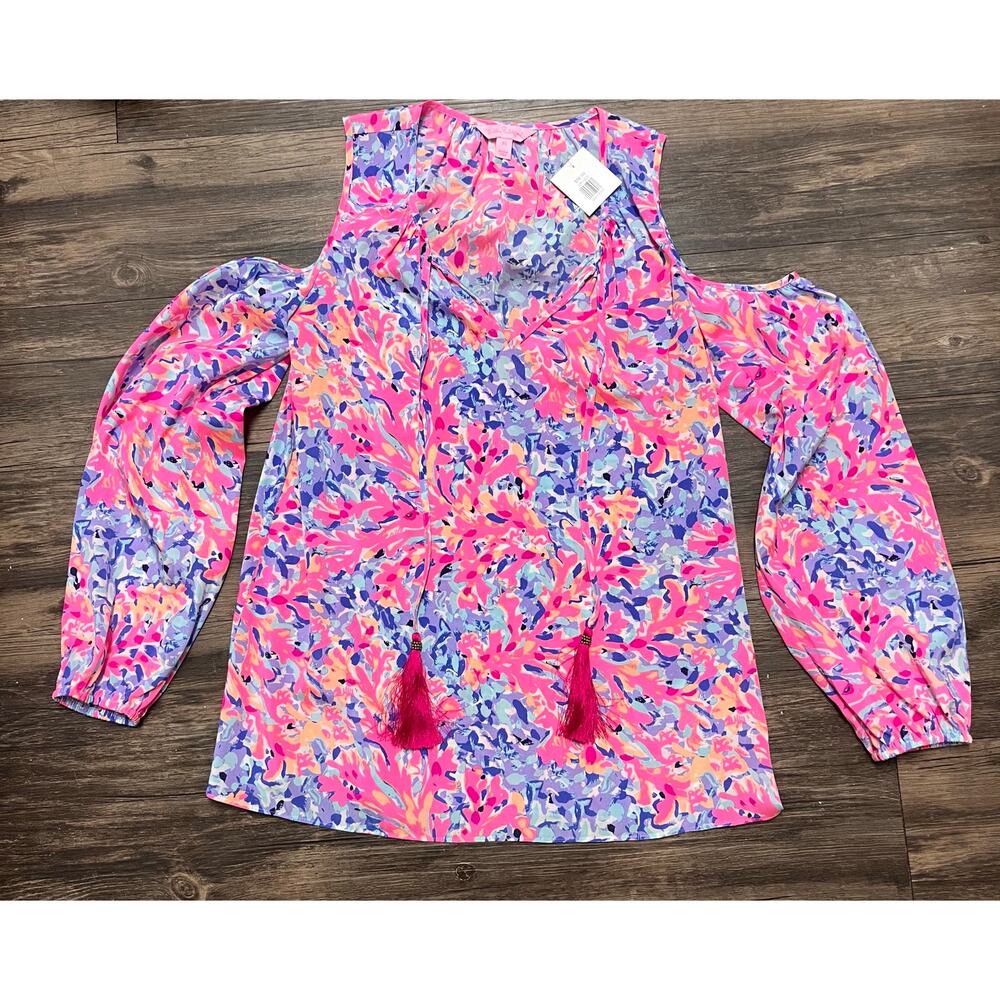 Lilly Pulitzer Finch Cold Shoulder Silk Top Blouse Coco Coral Crab Floral XS - Picture 2 of 9